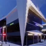 مشروع-مول-داون-تاون-أكتوبر-بالإضاءة-الليلية