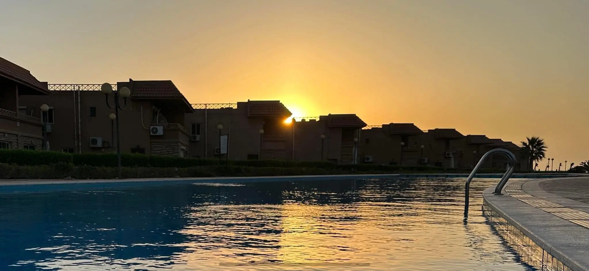 ماليبو العين السخنة Malibu